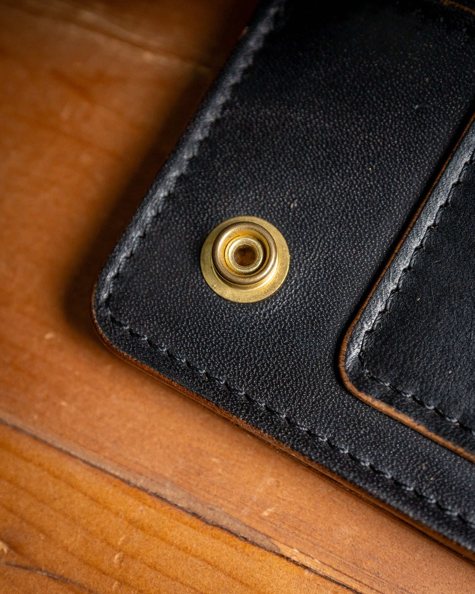 Additive and Line】Tracker Wallet TW-003 Maryam Horse Butt 2層