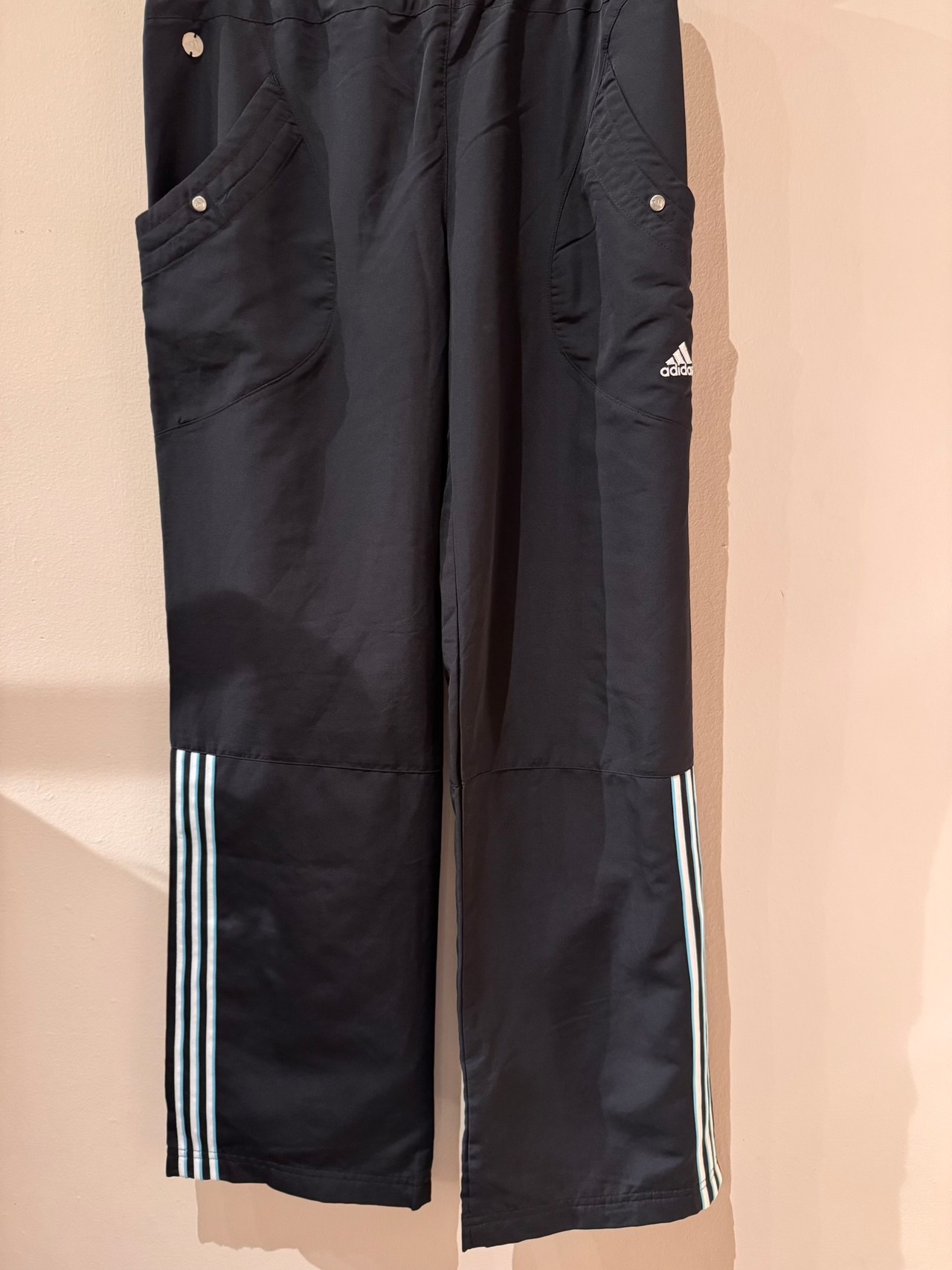 adidas 3line ナイロンジャージパンツ