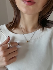 ワンポイントボールネックレス