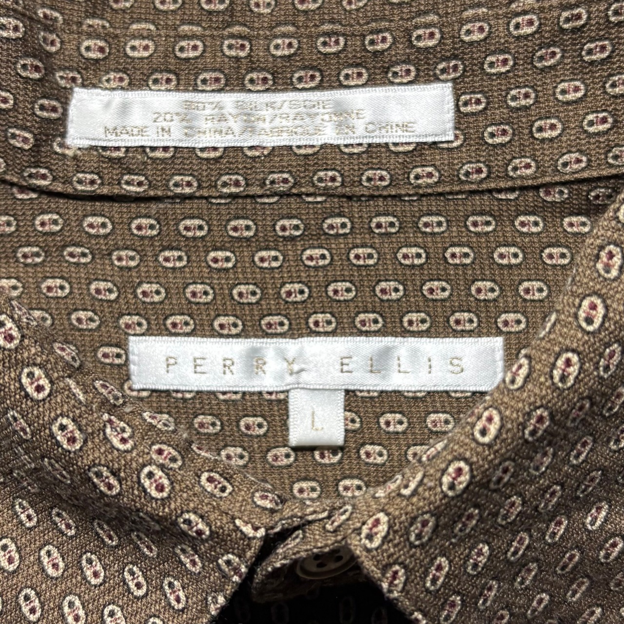 PERRY ELLIS small pattern silk rayon shirt