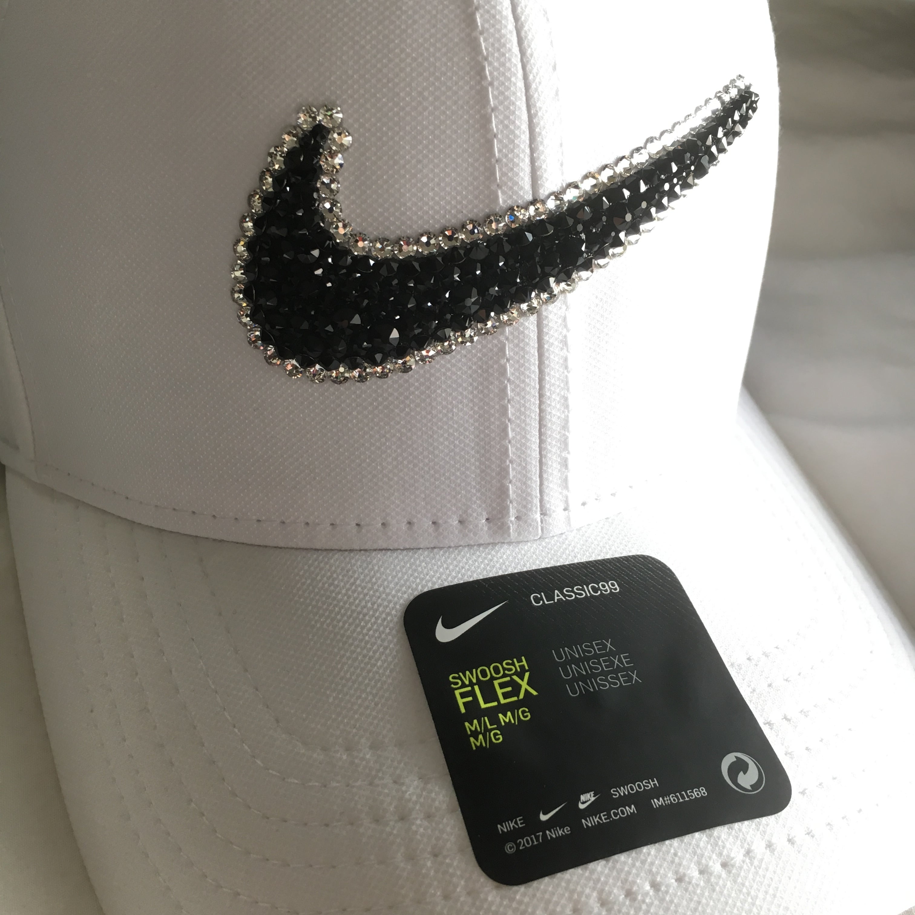 NIKE CAP スワロフスキー使用デコキャップ | Elena powered by BASE