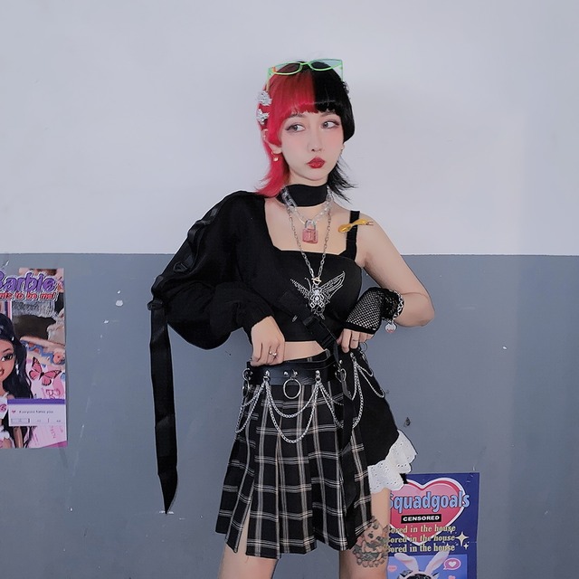 ゴスロリ通販 With U ゴシック ロリィタ FANLOVE オフショルスリーブ 病み可愛い ストリート系 原宿ファッション バンギャ Z世代 Y2K