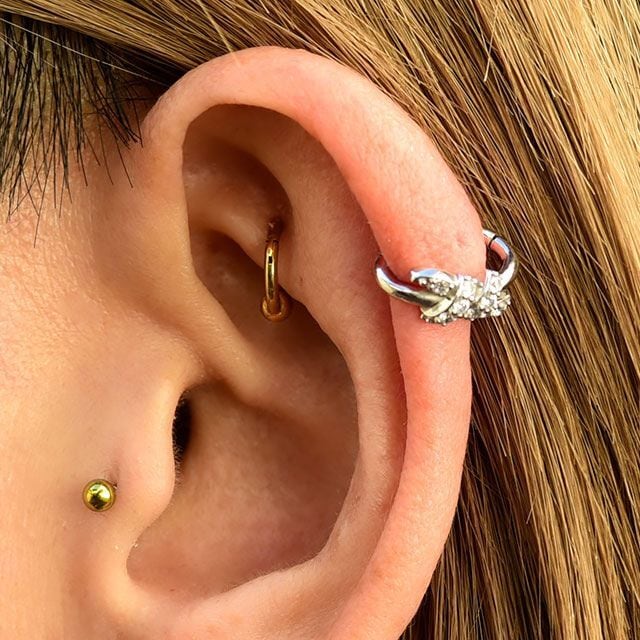 金属アレルギー 対応 ボディピアス 14G Oval Navelりぼん クリッカー