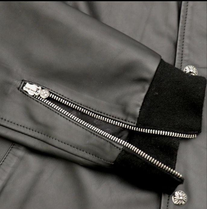 CHROME HEARTS クロムハーツ FURIES クロスボタン スタジャン カーフ