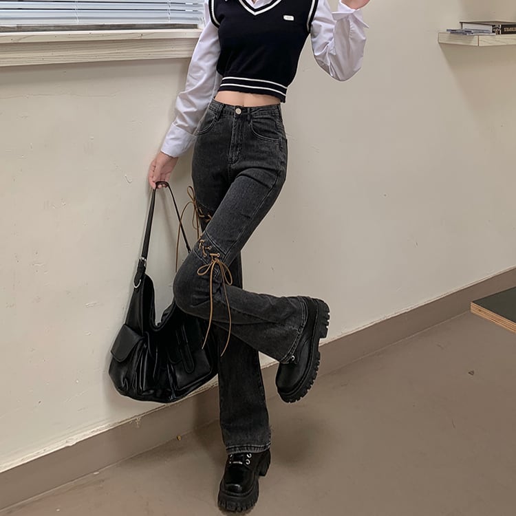 送料無料 デニム パンツ ジーパン レディース 細身 スリム 淡色 リボン レースアップ おしゃれ 個性的 ボトムス ズボン かっこいい 韓国 ファッション ハイウエスト 水色 グレー 編み込み デニム 大人可愛い きれいめ カジュアル レトロ こなれ感 ブーツカット スリット