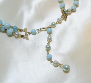 VINTAGE 50−60’s beads necklace