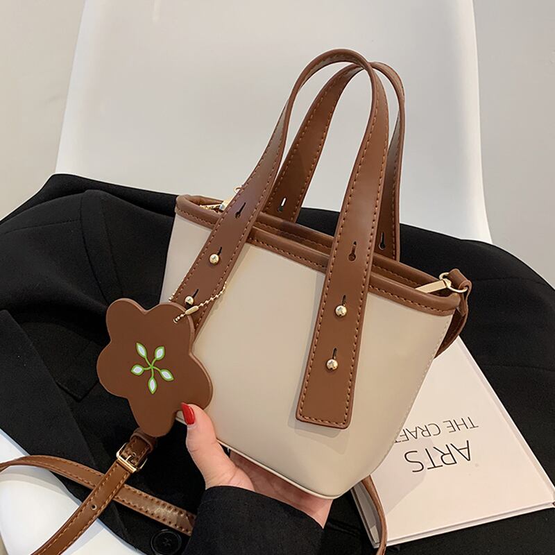 メッセンジャーバッグ Tiancai_Wing_Bag6989424449