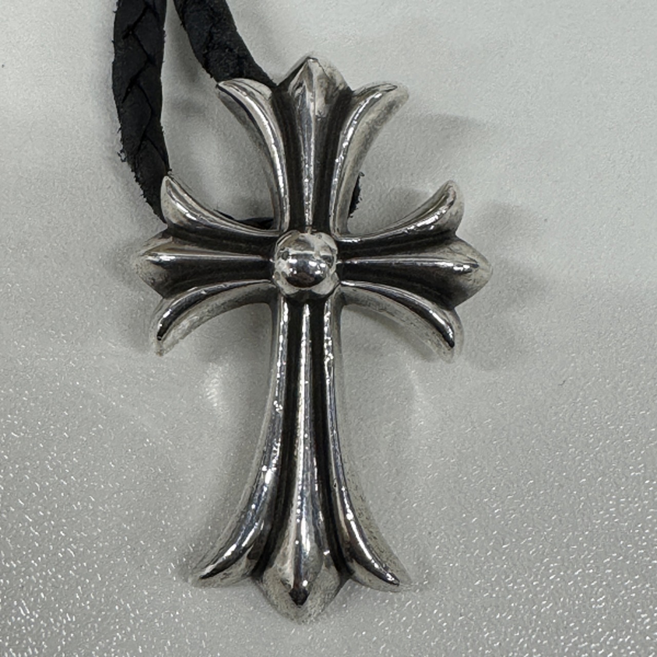 CHROME HEARTS/クロムハーツ スモールCHクロスペンダント w/レザー 