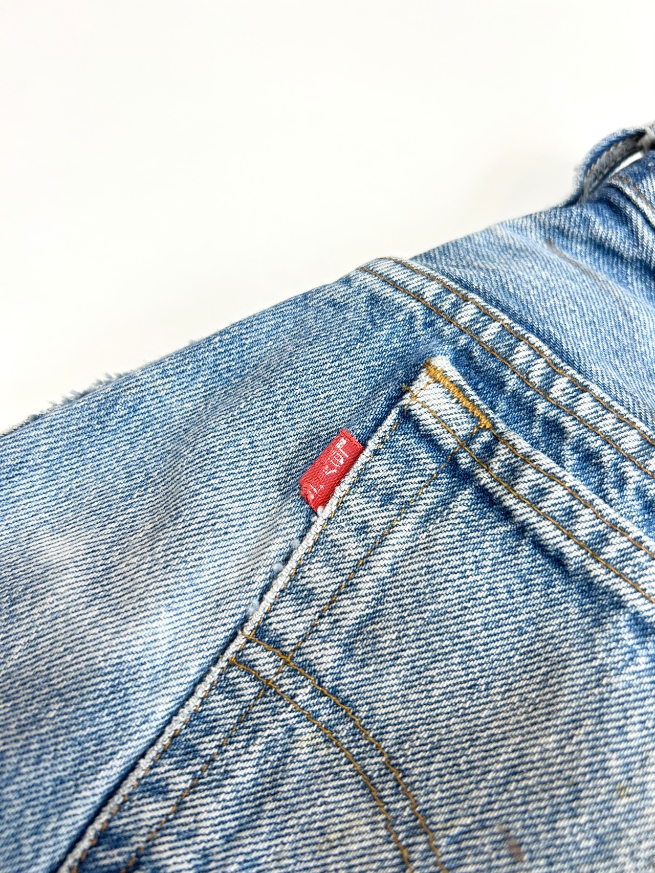 90s Levi’s 501 DENIM PANTS Size MADE IN USA W32L30