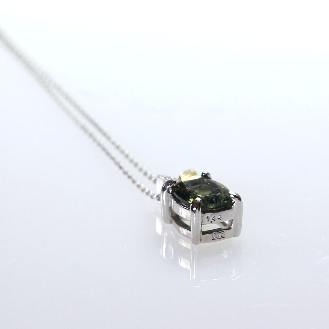 Pt900＆K18YG モルダバイトペンダント 1.44ct | Pay ID