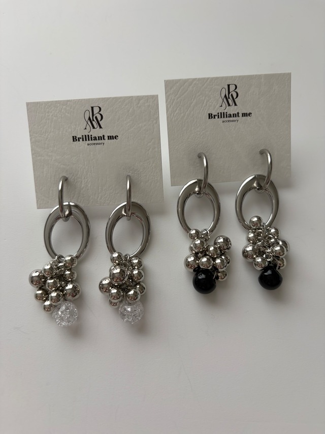 シルバージャラピアス
