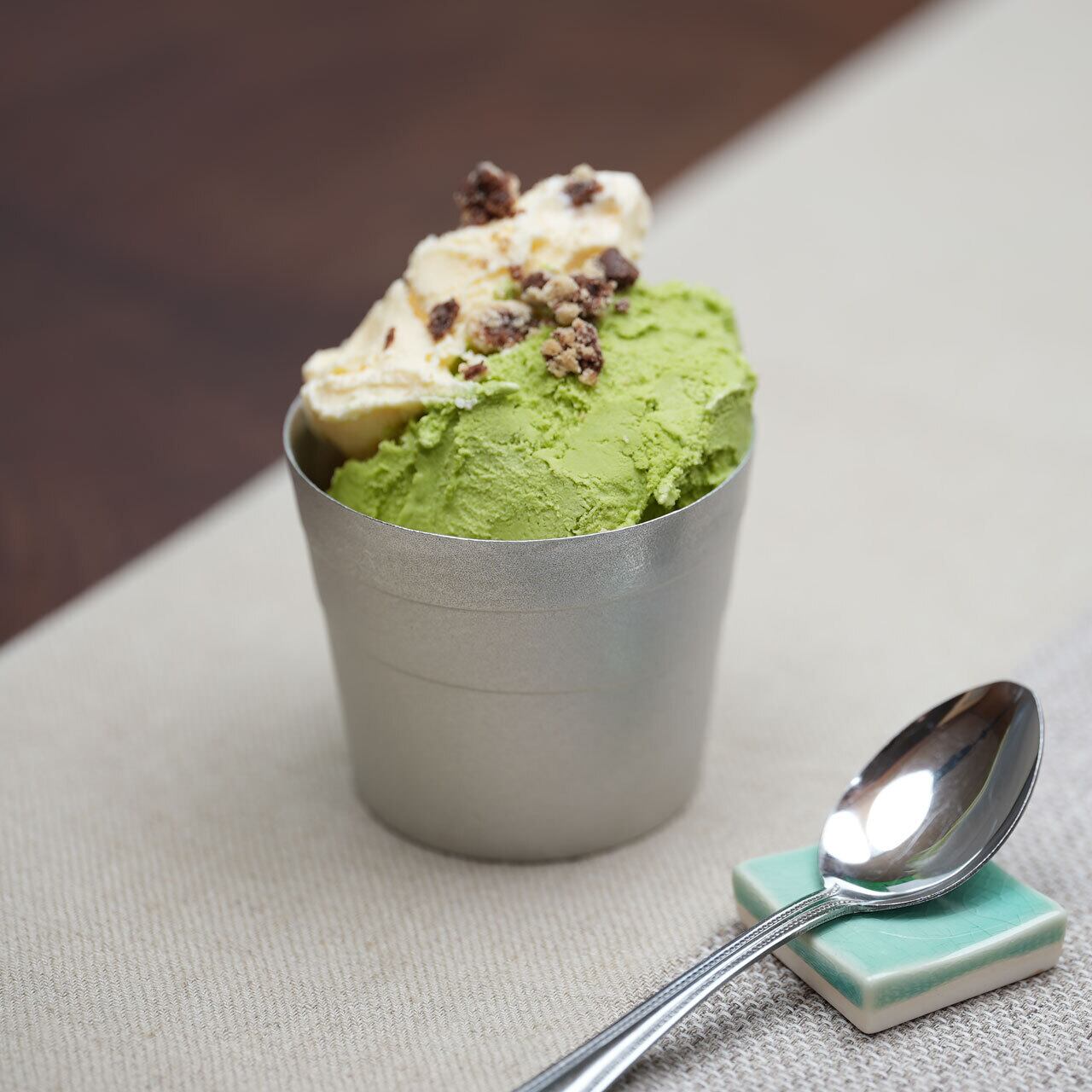 錫製の酒器／そば猪口》静波 そば猪口｜銀雅堂 | 生活を楽しむ専門店