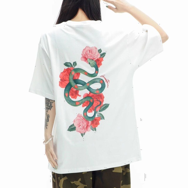 フラワーモチーフツイストスネークグラフィックTシャツ 3col   R01963