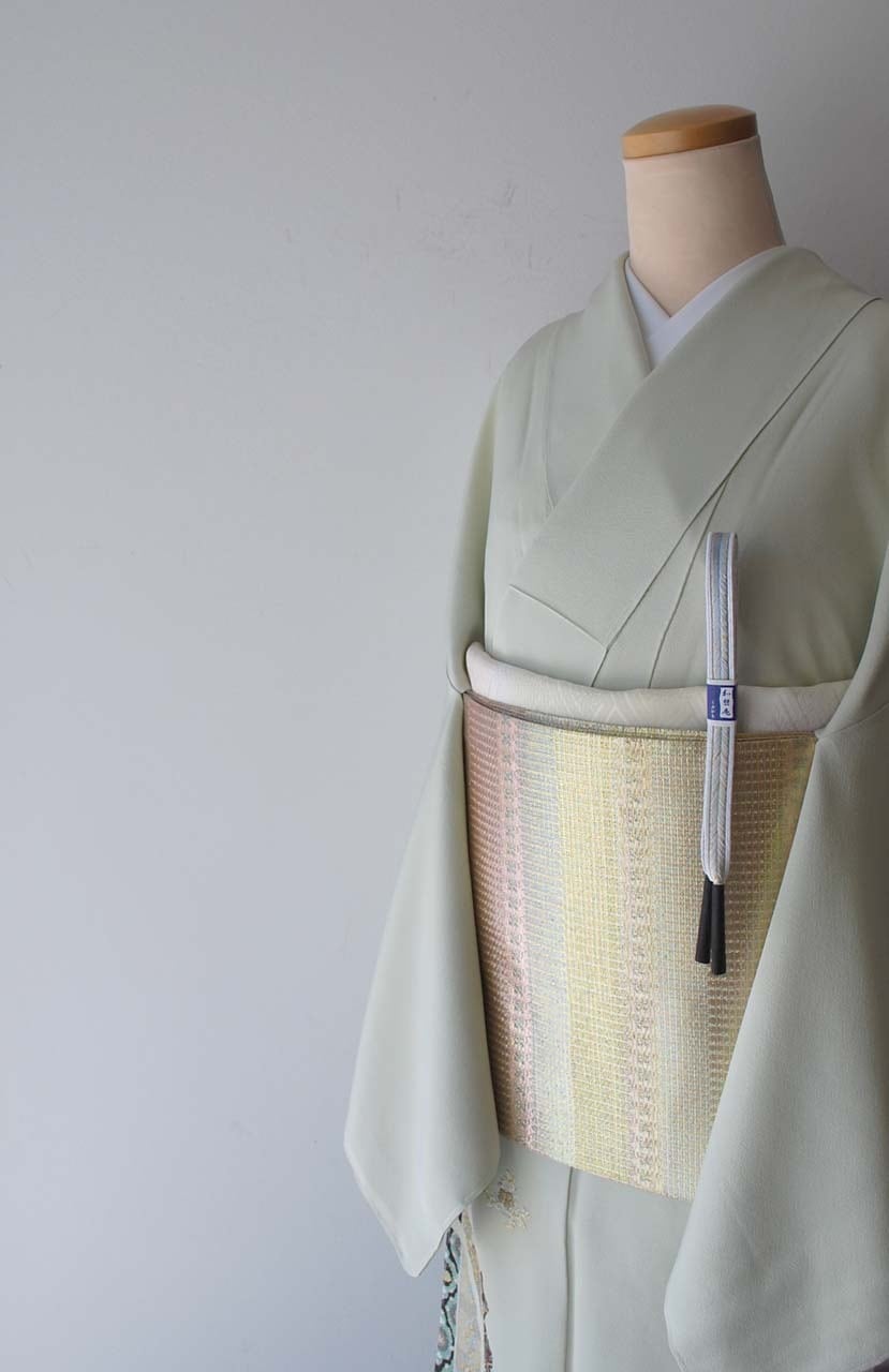 袷】白緑色 道長文相良刺繍 色留袖 一つ紋 | 大山キモノ・ちぇらうなぼるた