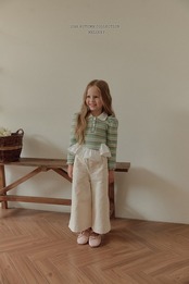 韓国子供服 / 26Autumn / 〖取寄〗Melikey / 斜めフリルカラーTシャツ / 女子服 *XS~JM*