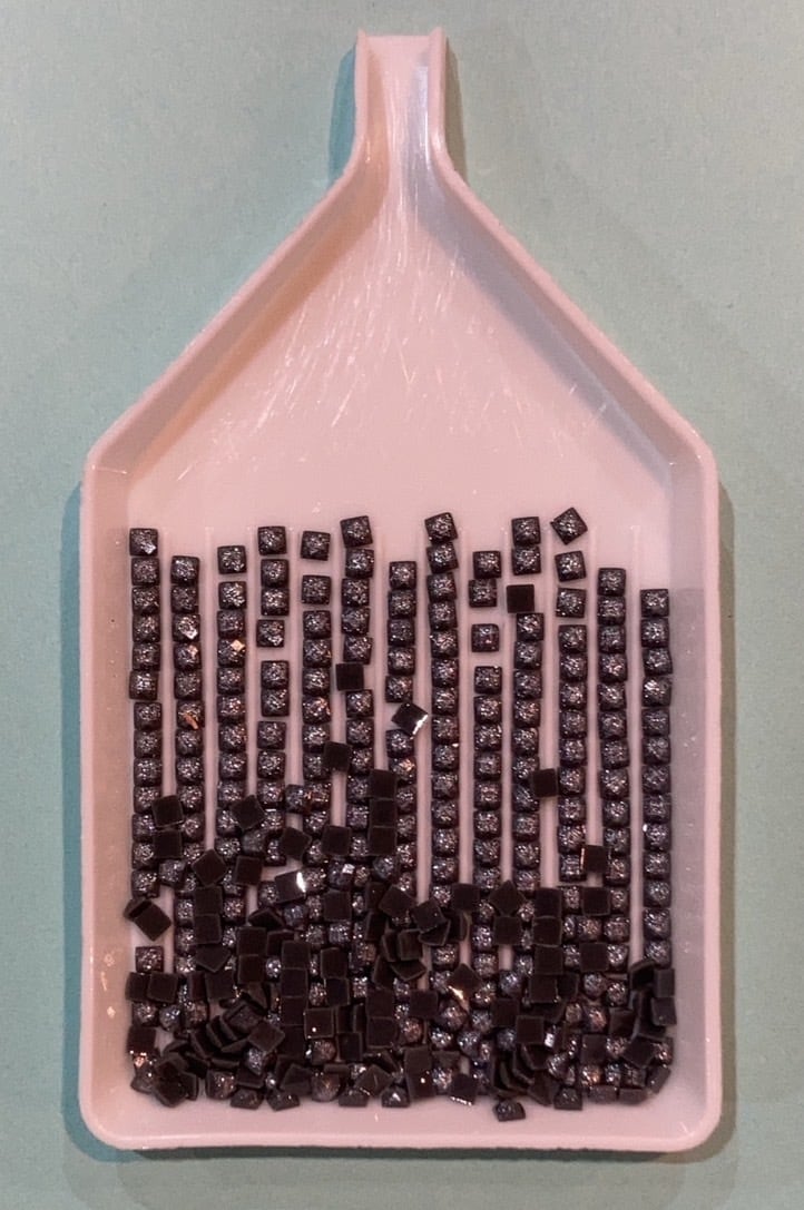 【3799番】フェアリーダストビーズ⭐︎四角(square)ビーズ 5g入り