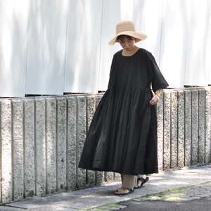 veritecoeur khadi cotton dress -black-