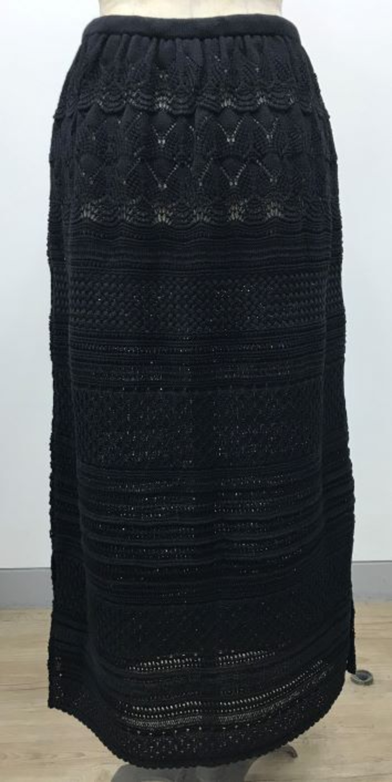 綿素材のレーススカート BLACK