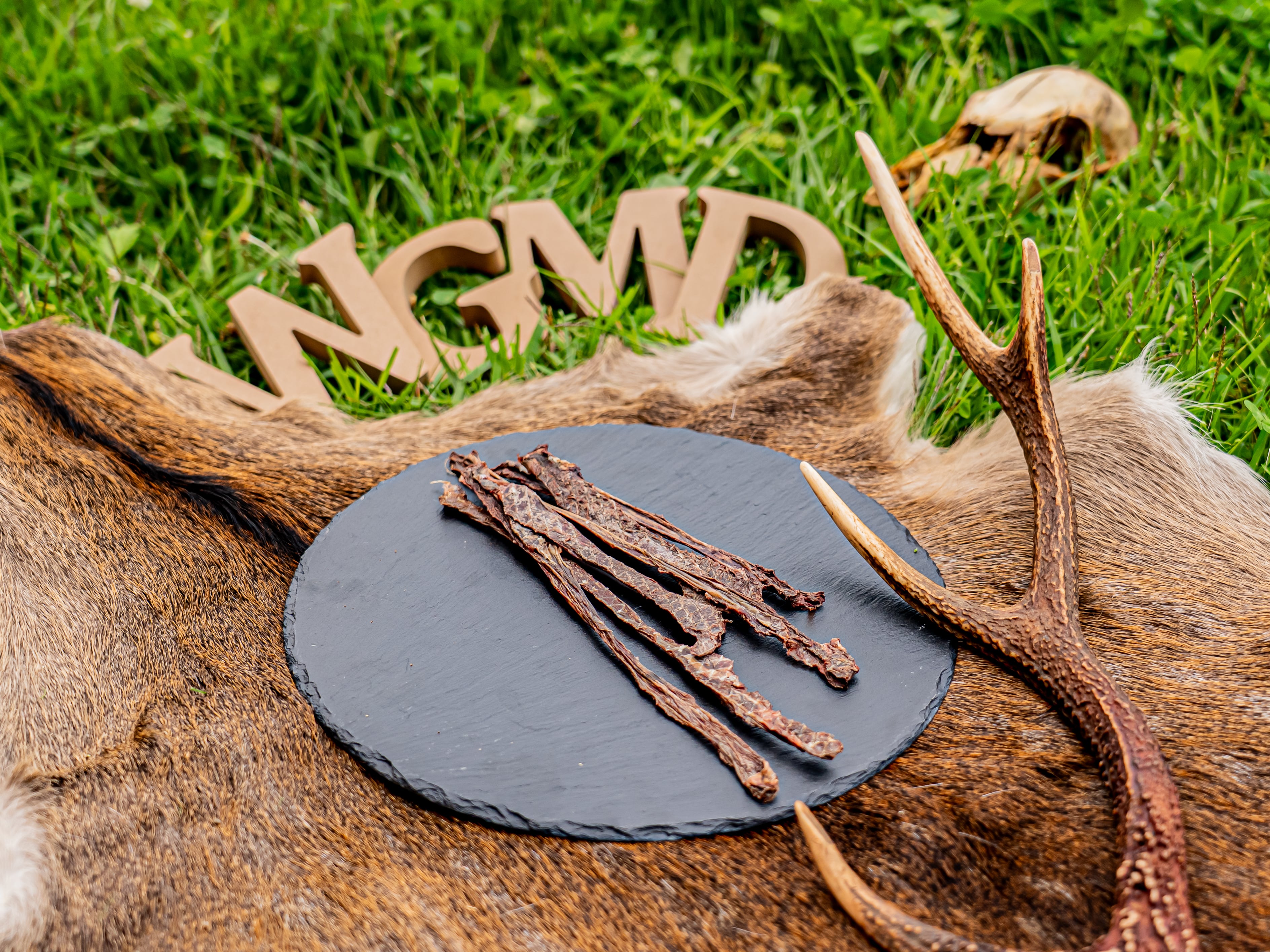 鹿バラ紐ジャーキー