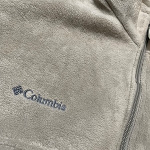 【Columbia】フリース ジャケット フルジップ ジップアップ ワンポイントロゴ 刺繍ロゴ L ベージュ コロンビア US古着