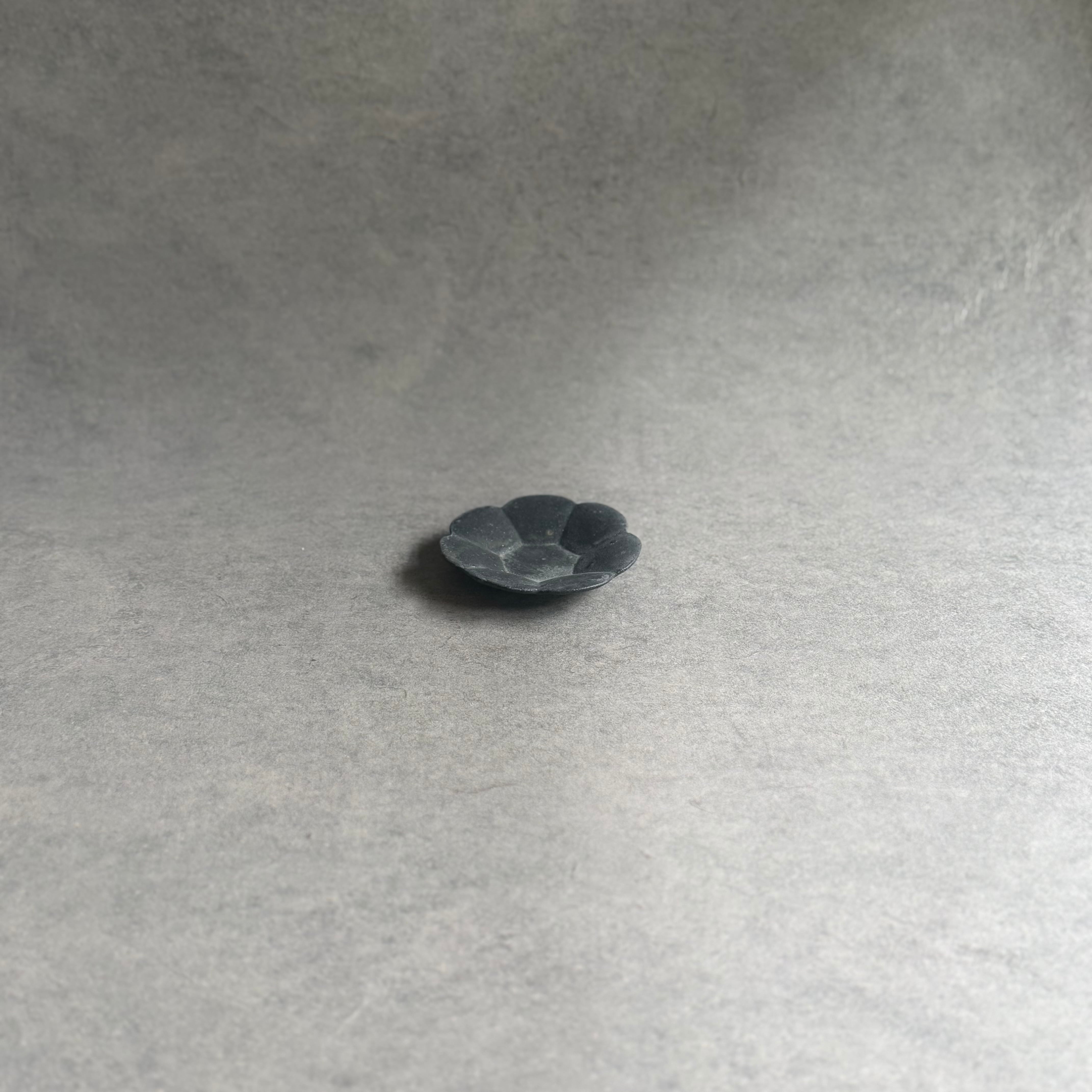 日高伸治 炭化茶托
