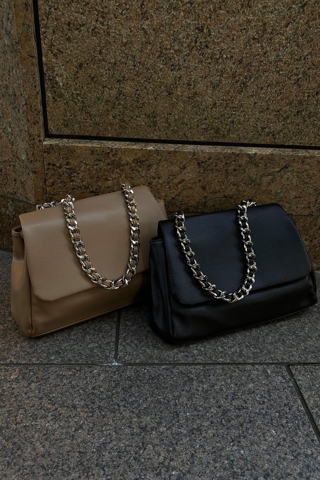 CHAIN SHOULDER  BAG