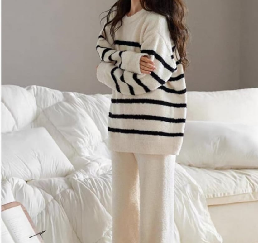 【M-2XL】warm fleece stripe pattern pullover style pajamas p1368