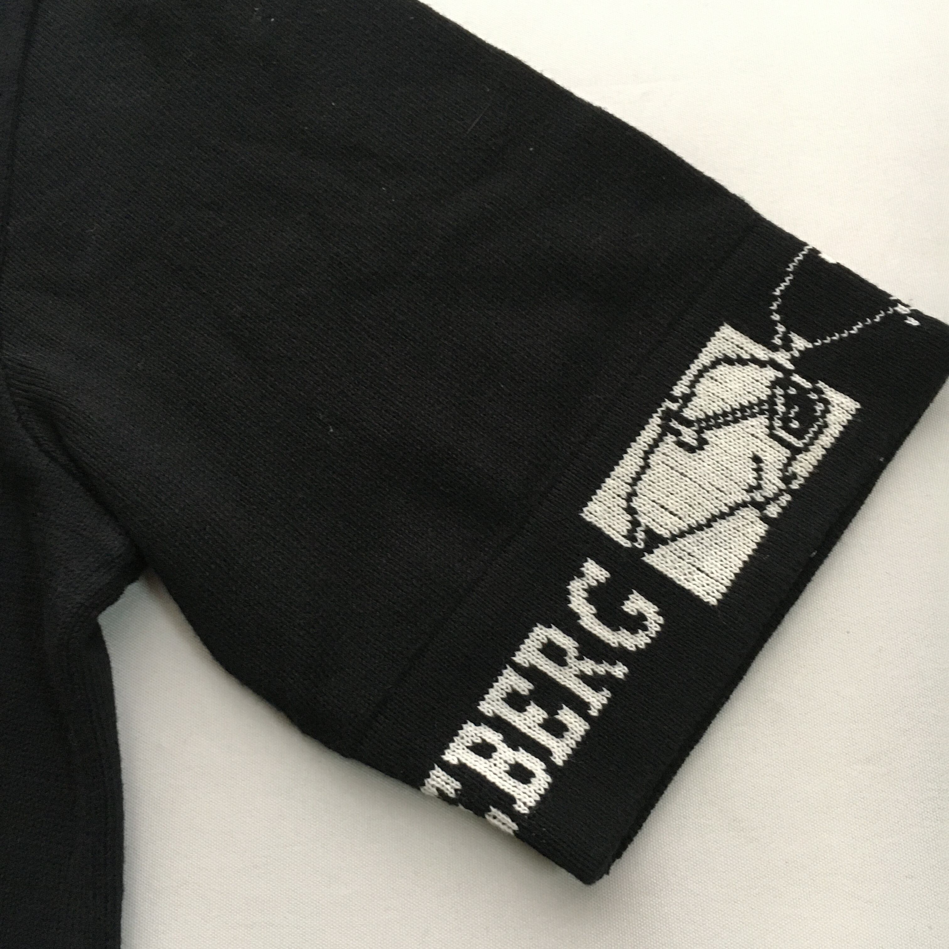 イタリア製　ICEBERG×SNOOPY　ニット　USED　10184 イタリア製 ICEBERG×SNOOPY ニット USED 10184 - メルカリ