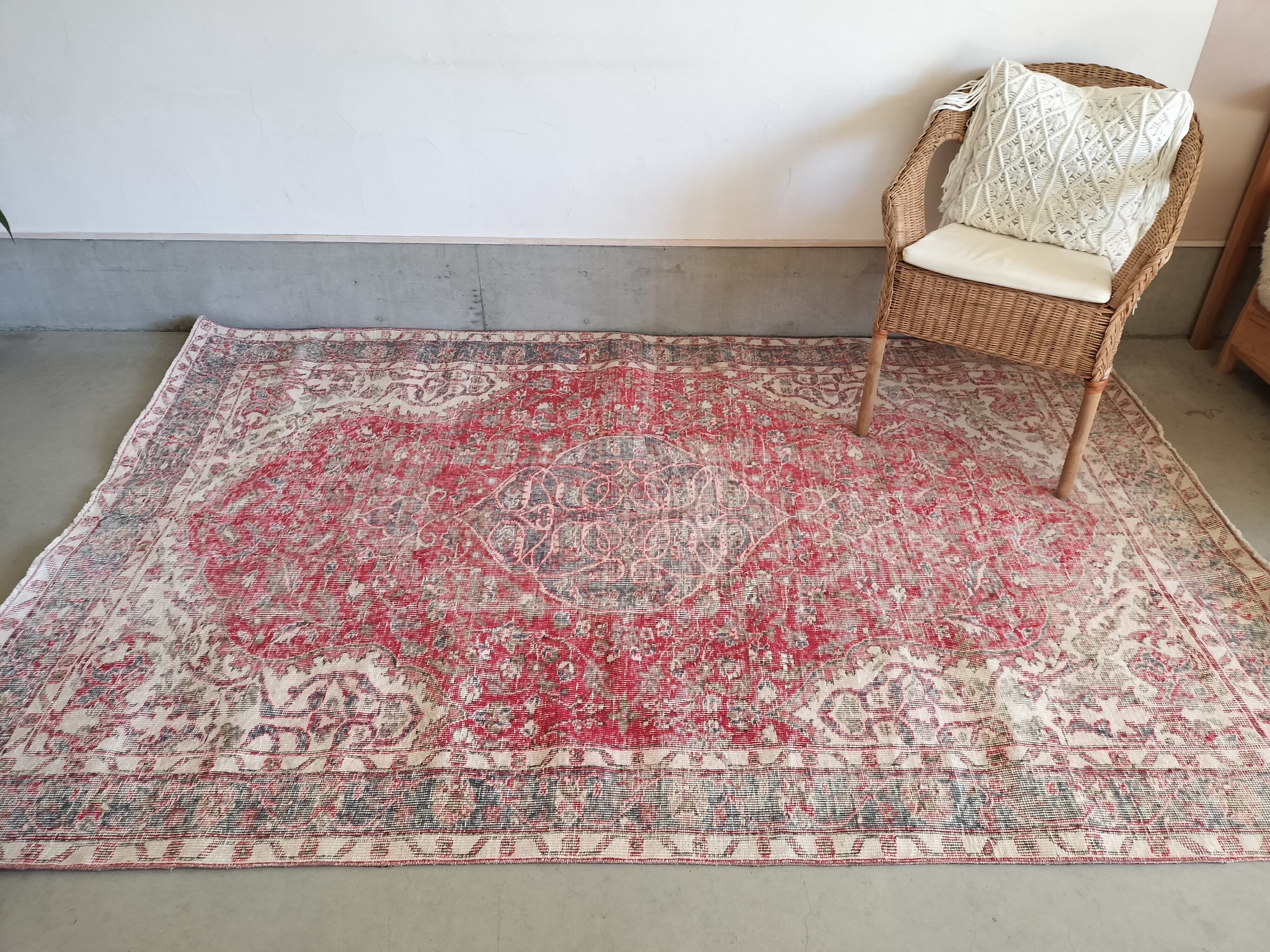 Turkish rug No.752