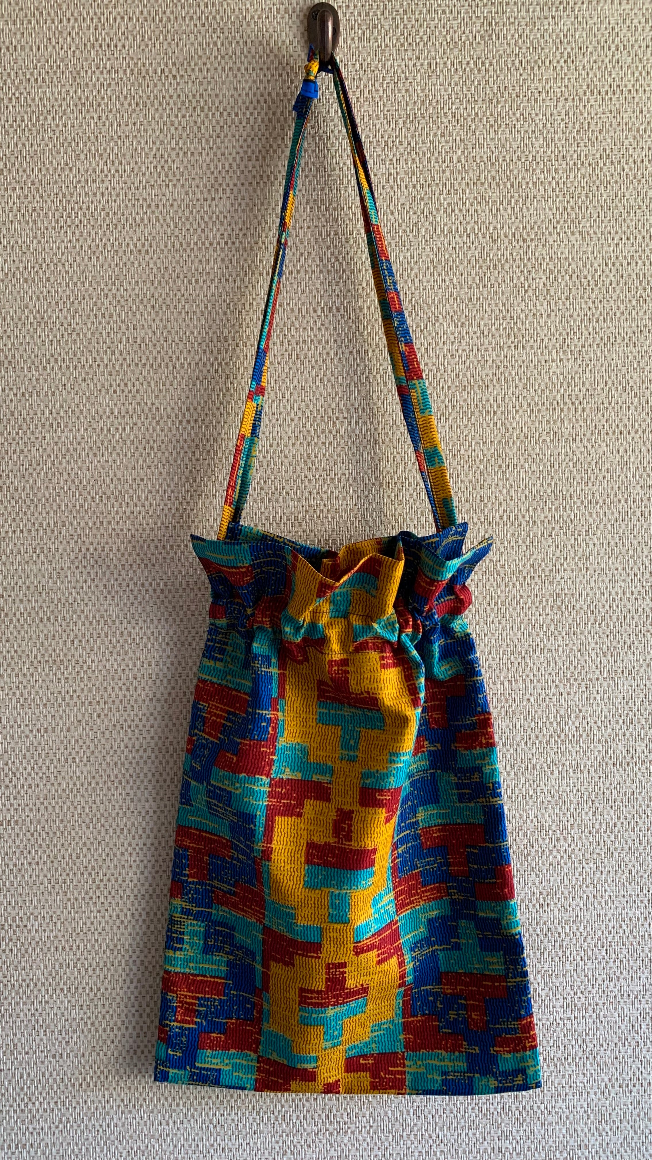 刺繍作家　emiumigumi 巾着バッグ 巾着バッグ | なみちえ Official shop