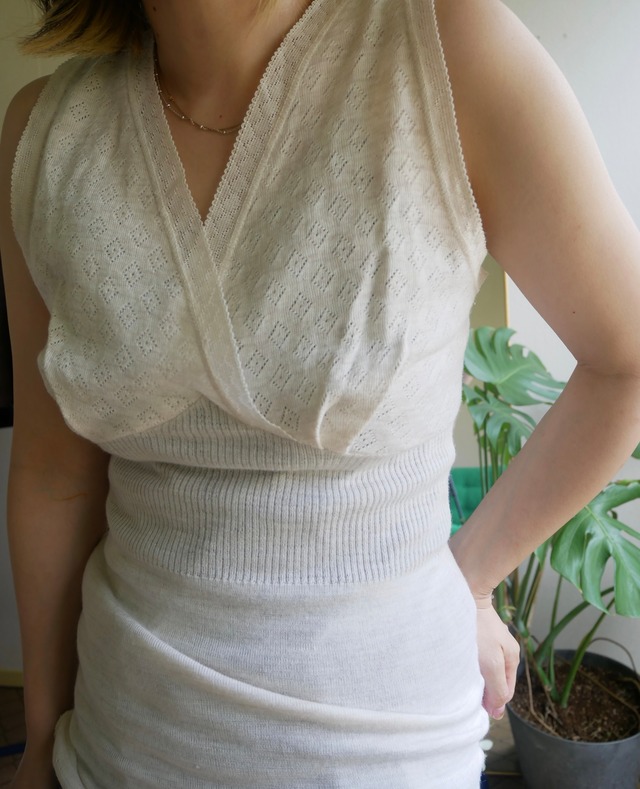 70s-80s Italy V "Donatella" CrossoverKnit