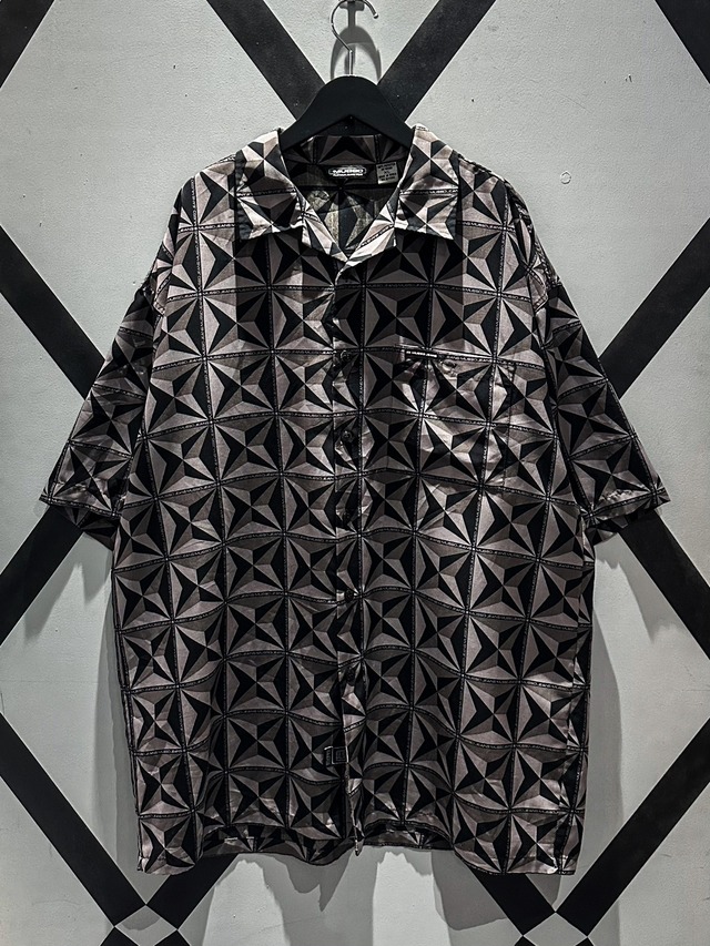 【X VINTAGE】Shuriken Pattern Loose S/S Open Collar Shirt