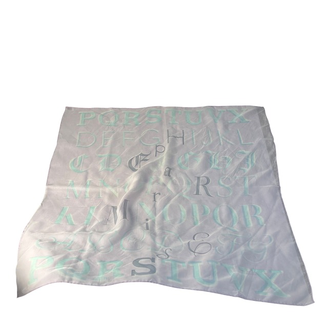 【最終処分SALE】HERMES エルメス  カレ６５ スカーフ ピンク A-8629