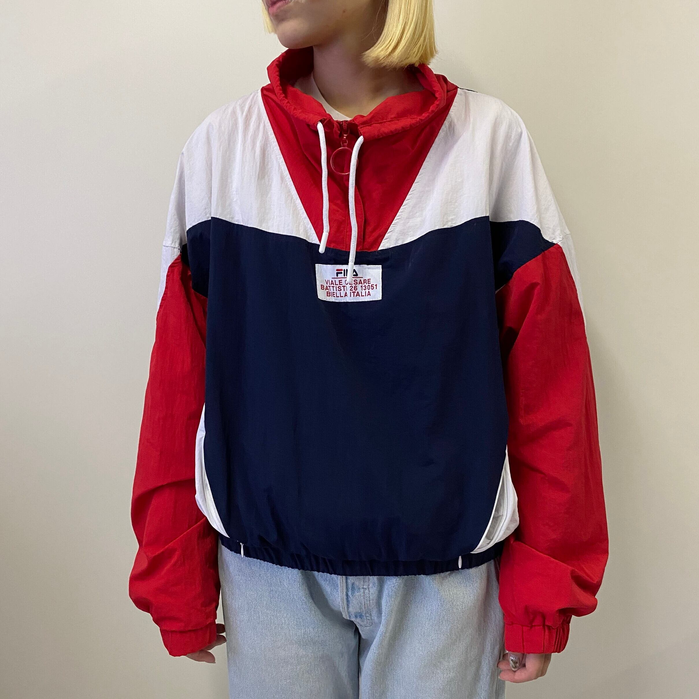 FILA フィラ ”VIALE CESARE” ショート丈 ハーフジップ 切替 バック刺