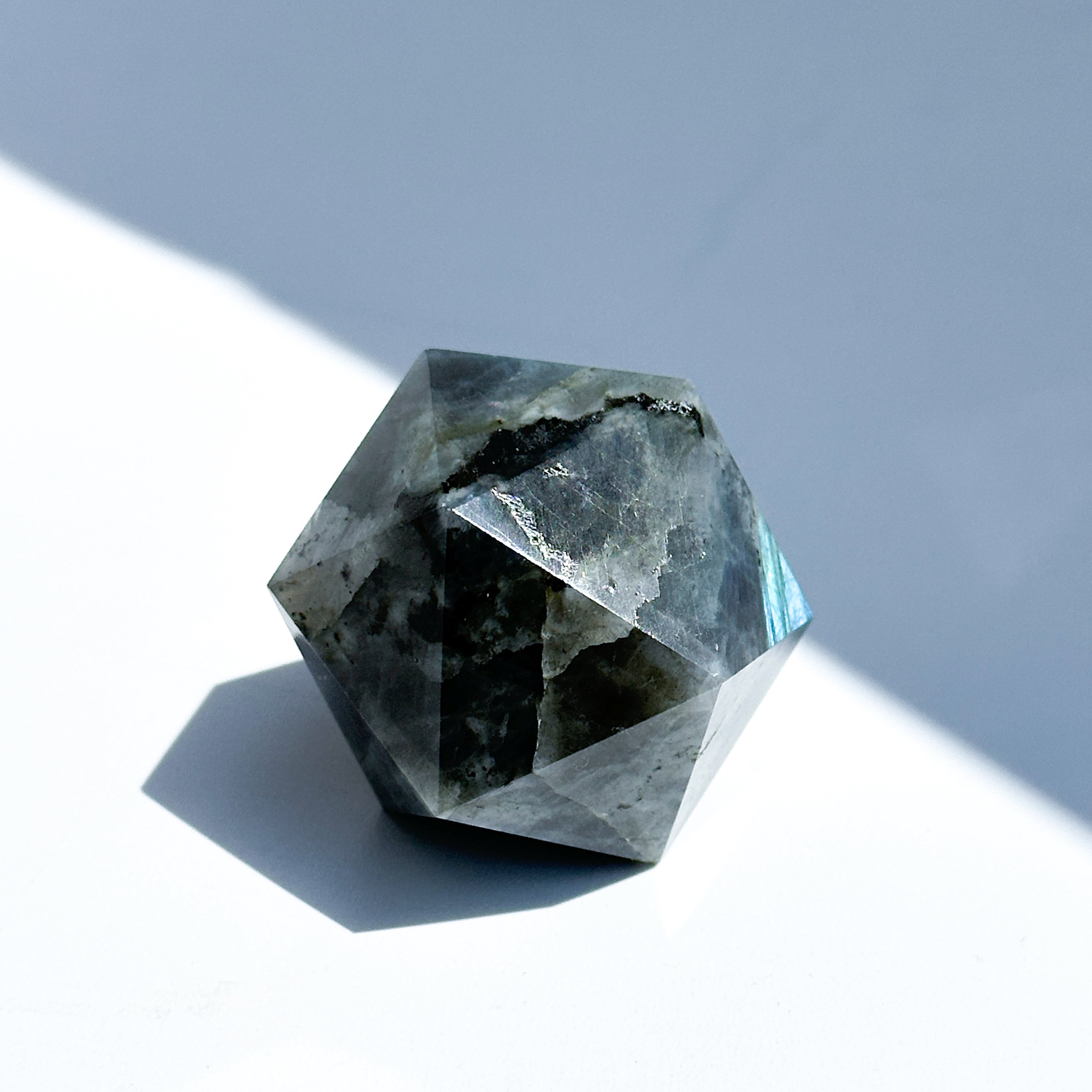 ラブラドライト 正二十面体 03◇ Labradorite ◇天然石・鉱物