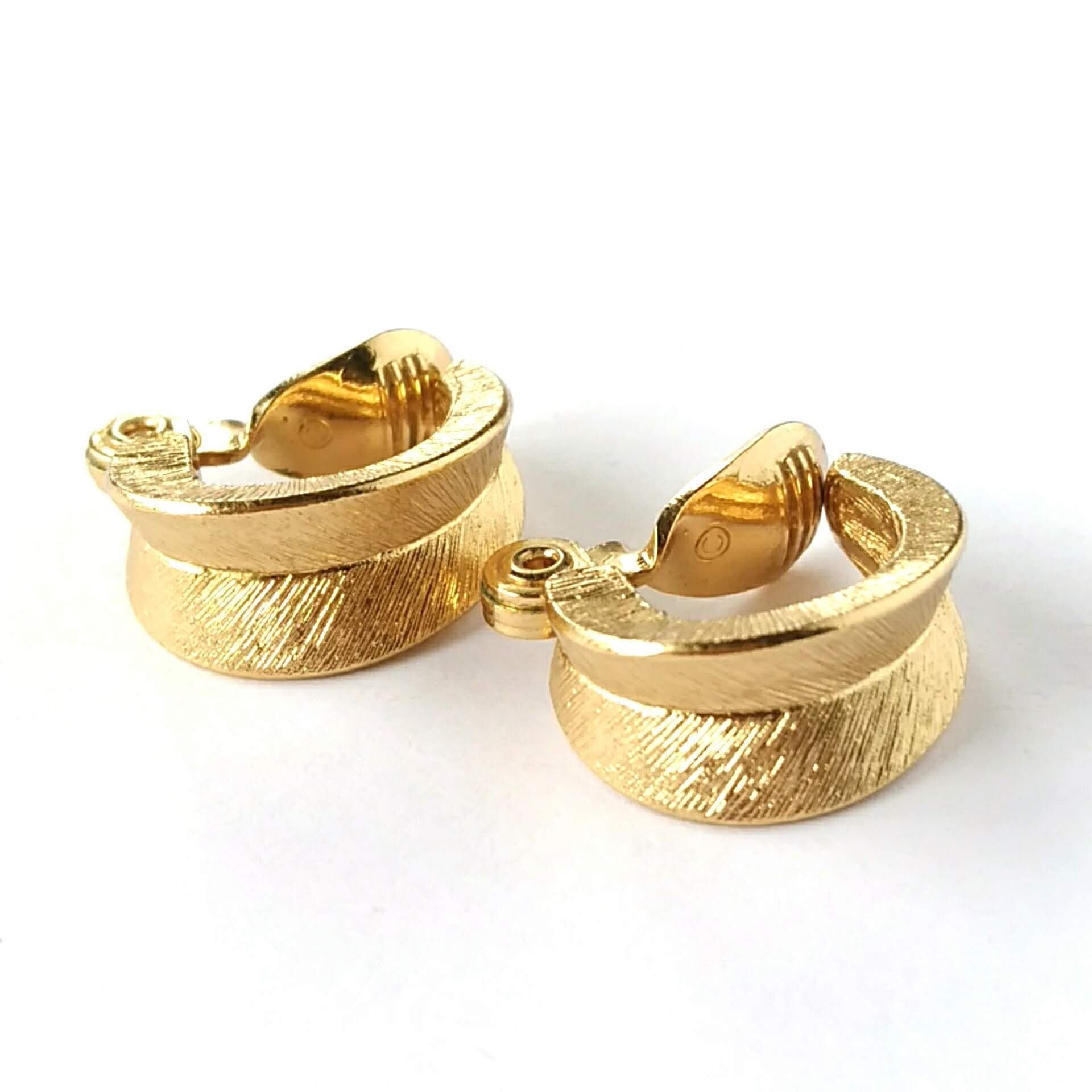MONET》gold leaf half hoop vintage earrings モネ ヴィンテージ 