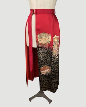 着物重ねスカート(振袖より制作) Kimono Overlay Skirt (Made of Furiesode Kimono)