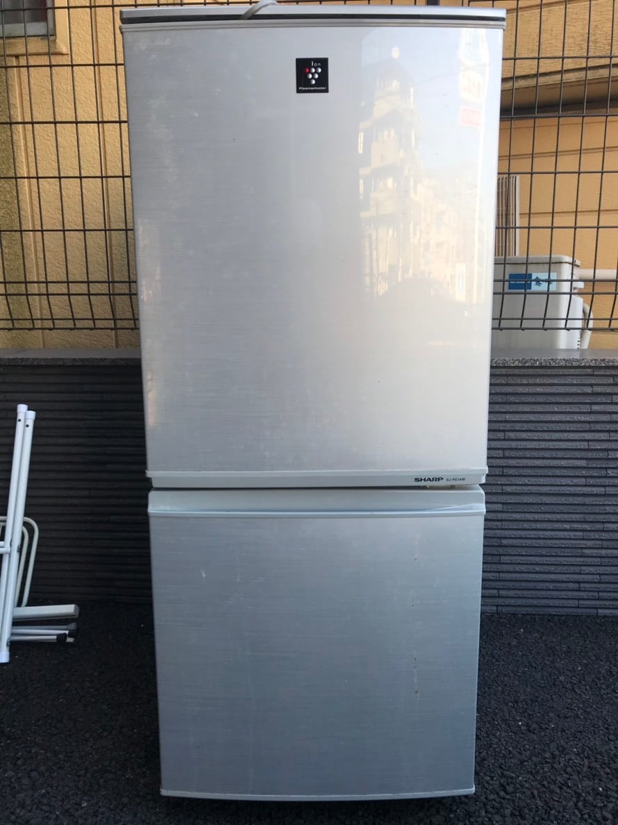 137L 2ドア冷蔵庫 シャープ SJ-PD14W-S 2012年製 | リサイクルショップ