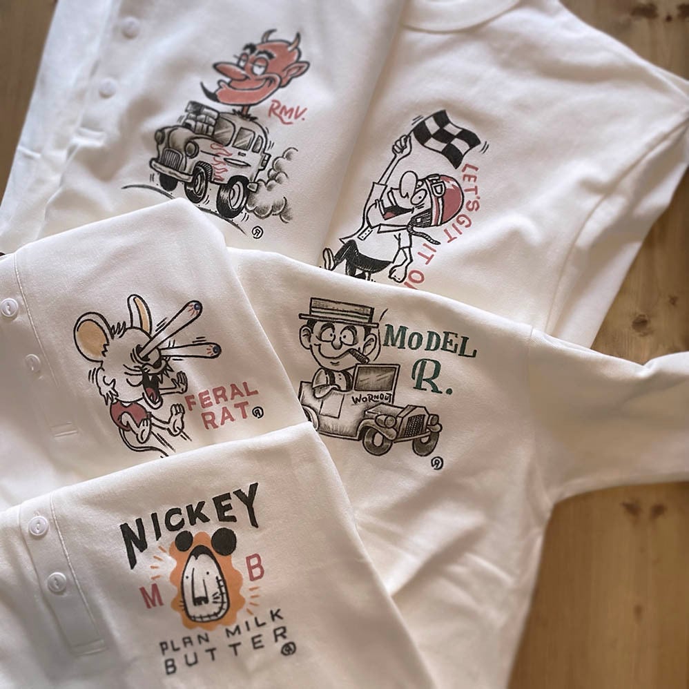 Traditional drawing Henley Neck TEE