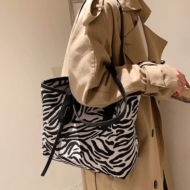 オータムウィンターショルダーバッグカジュアル 秋物 冬物 トートバッグ Tiancai_Wing_Bag42414257947