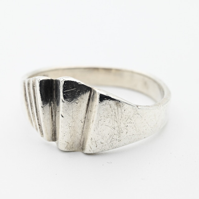 1990’s Modern Design Ring  By Lis Madsen #17.0 / Denmark