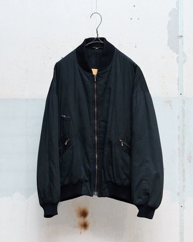 padded bomber jacket / From EUROPE
