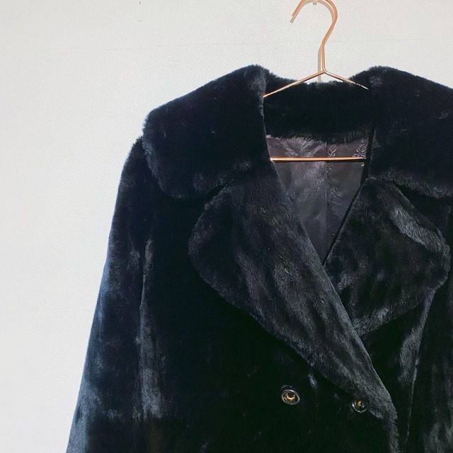 ◾︎70s vintage faux fur double button coat from U.S.A.◾︎