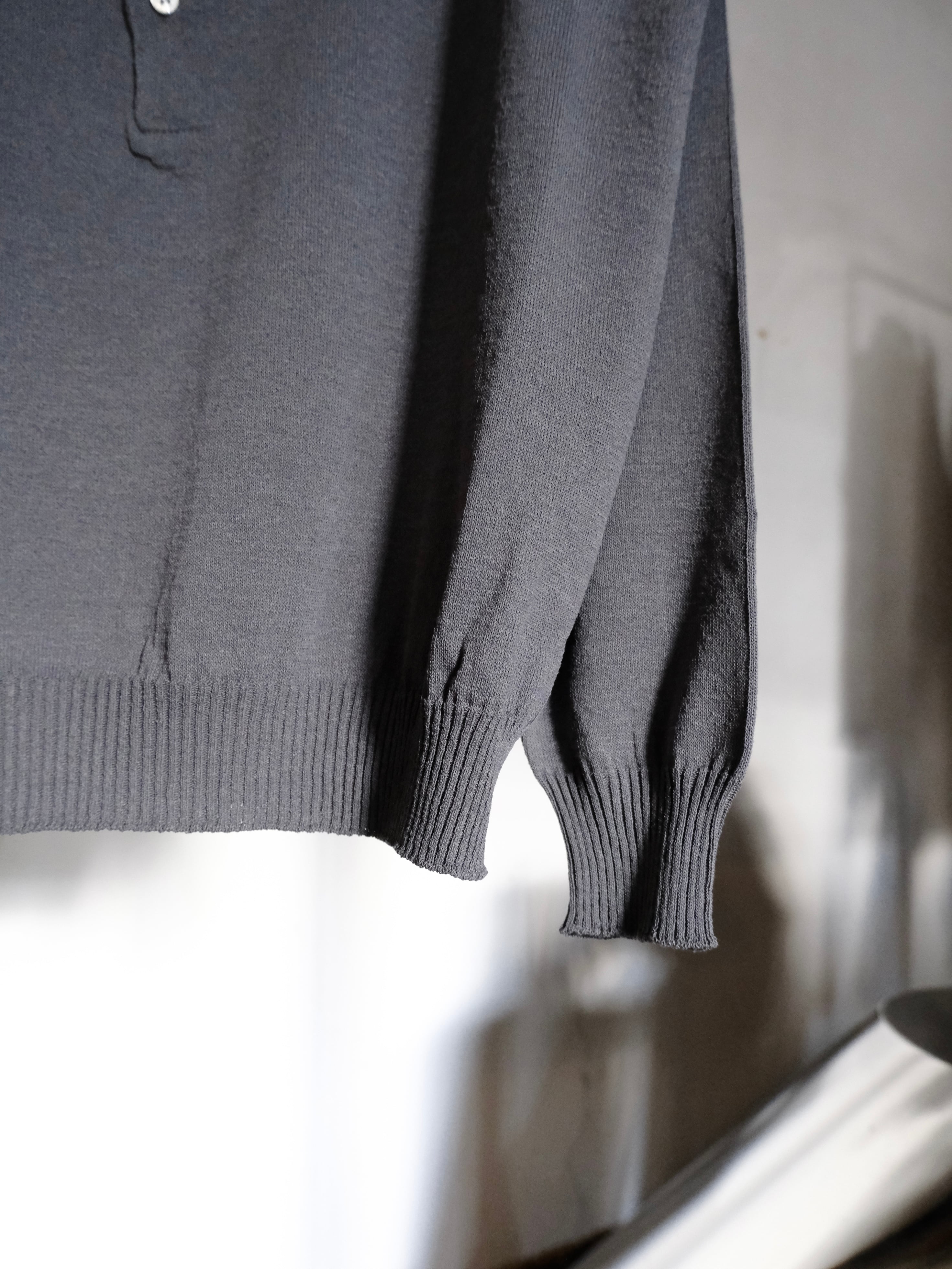 SOSHIOTSUKI】 DRAPED PLACKET POLO SHIRT | THE OUR