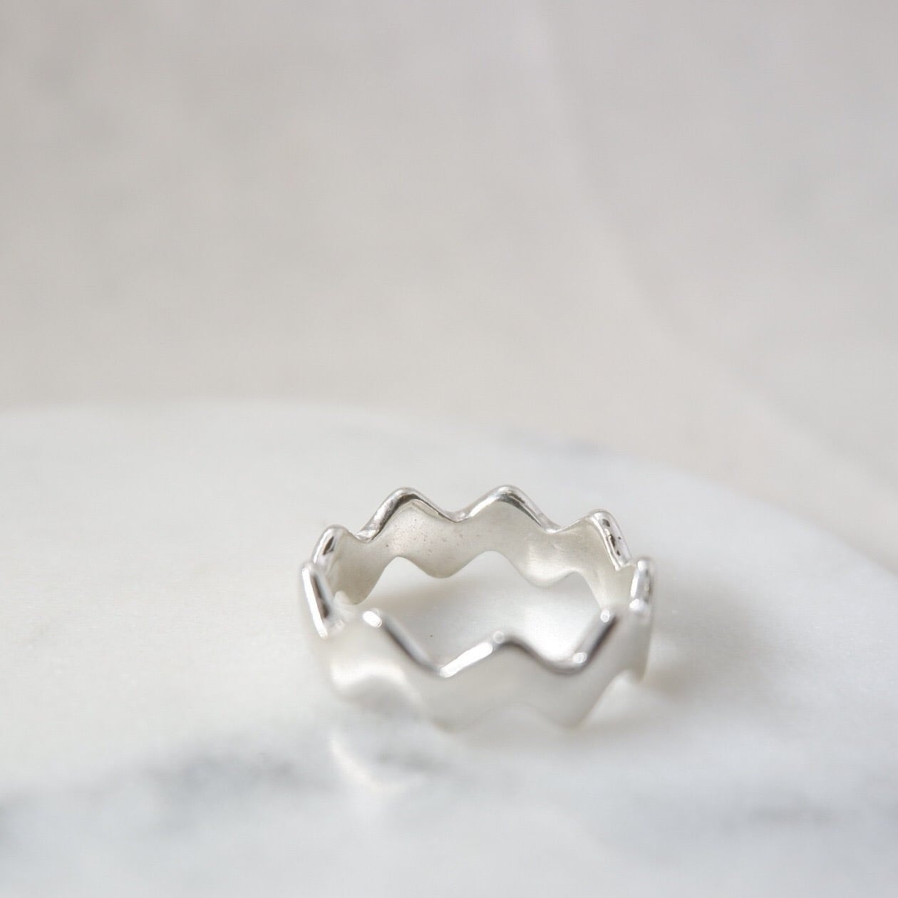 silver925 ギザギザウェーブリング 006 太め 波 重ねづけ 存在感あり