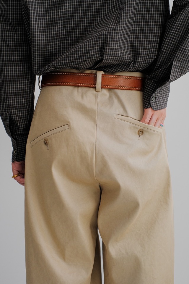【ADAPTART】ASKEW CHINO TROUSERS(PRE ORDER)