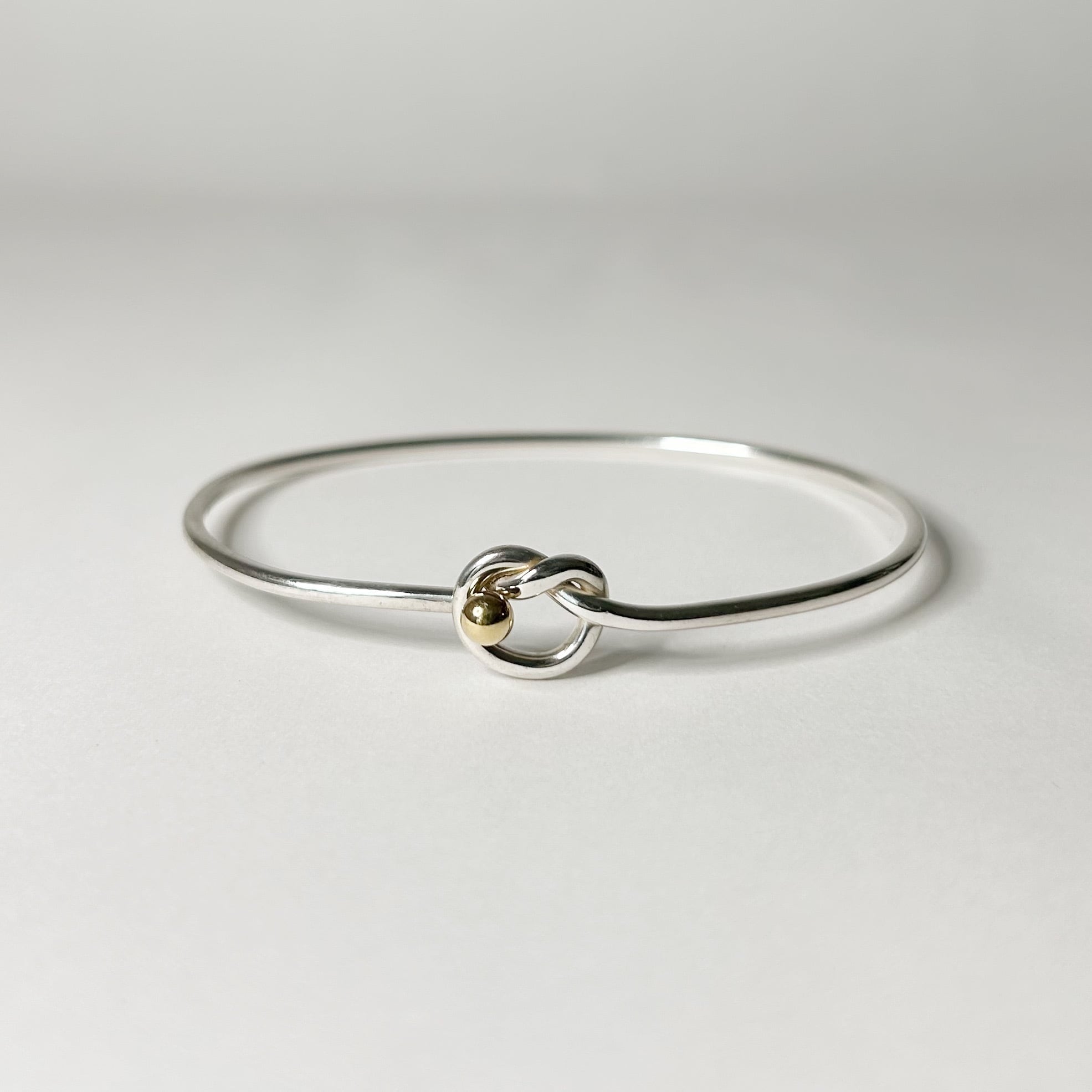 TB7056】Tiffany&Co. love knot bangle/silver925,K18/ティファニー TB7056】Tiffany&Co. love knot bangle/silver925,K18/ティファニー