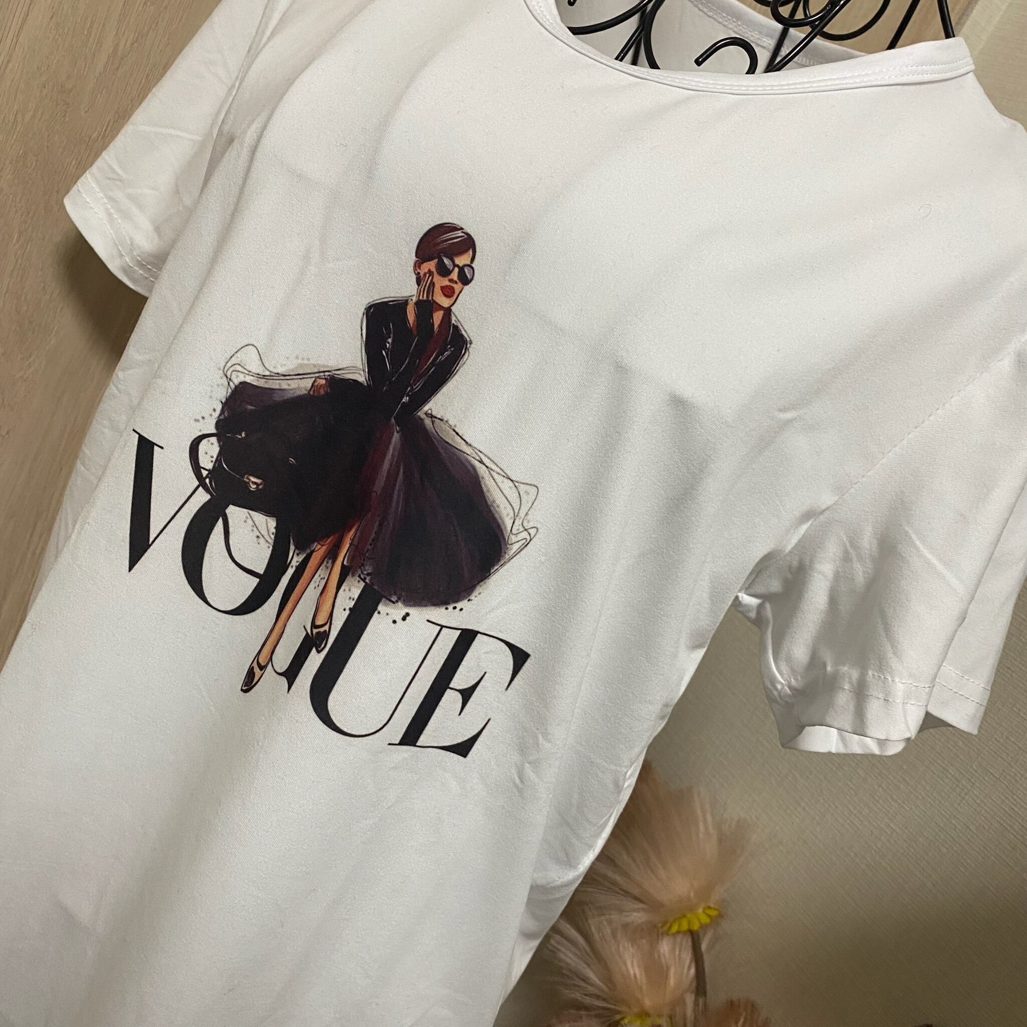 aura LOGO Tシャツ muta Tシャツ – Zen Style