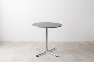 【幅70cm】Stjerne 丸型カフェテーブル