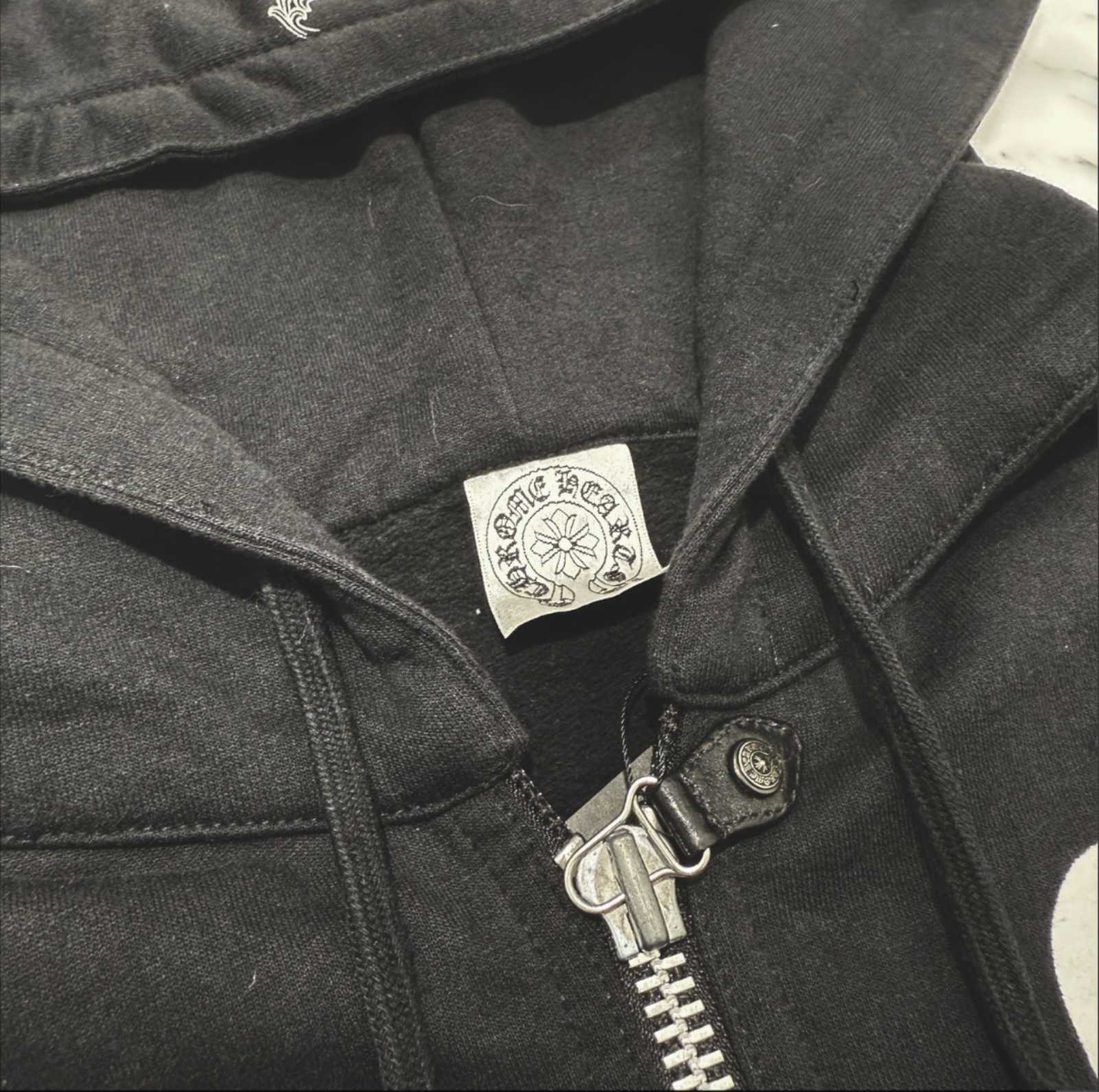 CHROME HEARTS クロムハーツ × 氷室 京介 アーチロゴ ジップアップ